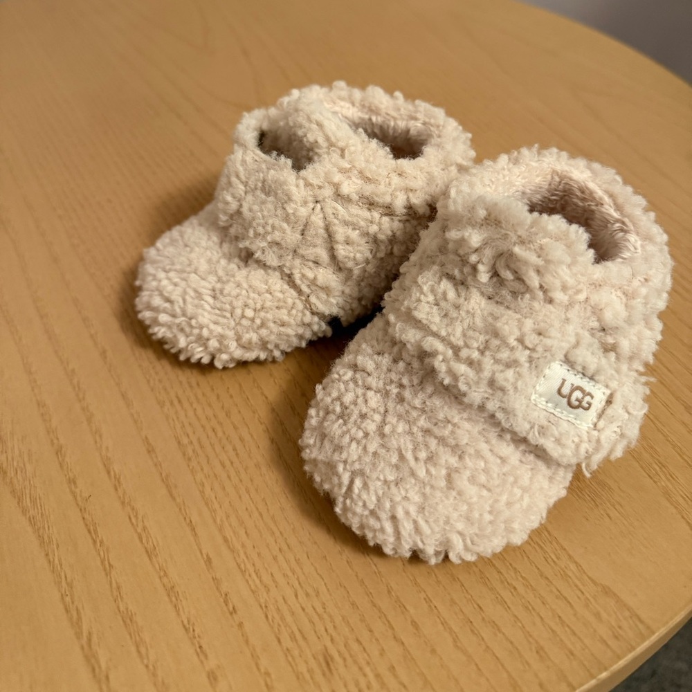 Ugg Bixbee Faux Shearling Booties - Baby
